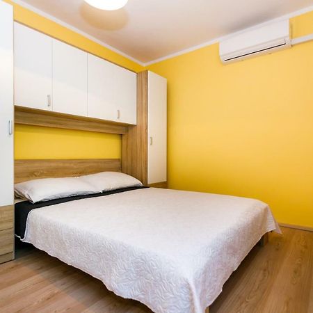 Apartman Jezevac Krk Town Εξωτερικό φωτογραφία