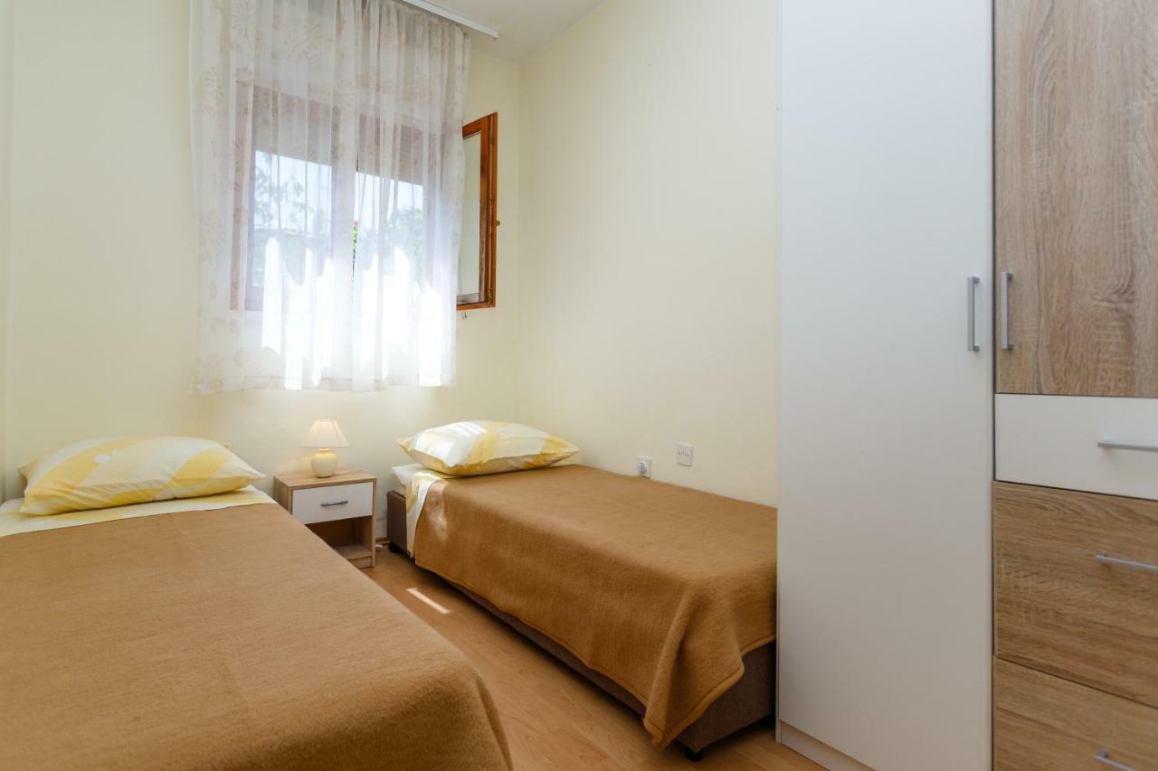 Apartman Jezevac Krk Town Εξωτερικό φωτογραφία