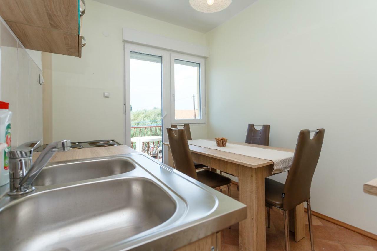 Apartman Jezevac Krk Town Εξωτερικό φωτογραφία