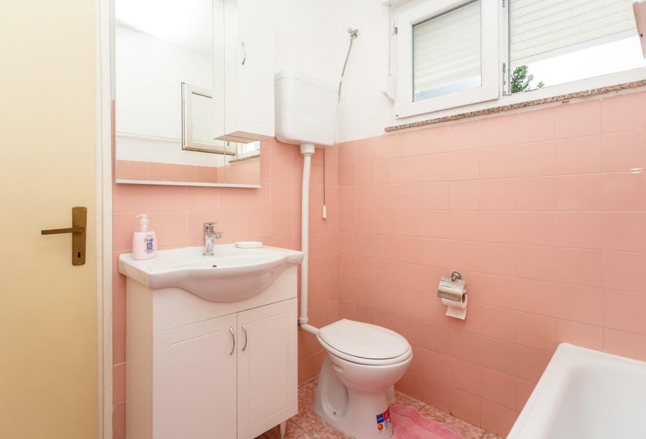 Apartman Jezevac Krk Town Εξωτερικό φωτογραφία