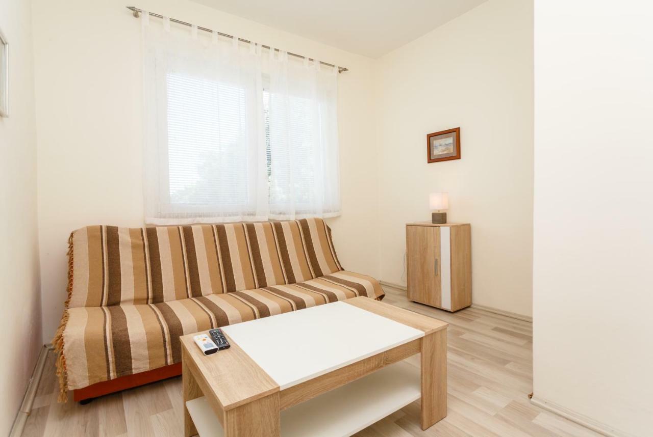 Apartman Jezevac Krk Town Εξωτερικό φωτογραφία