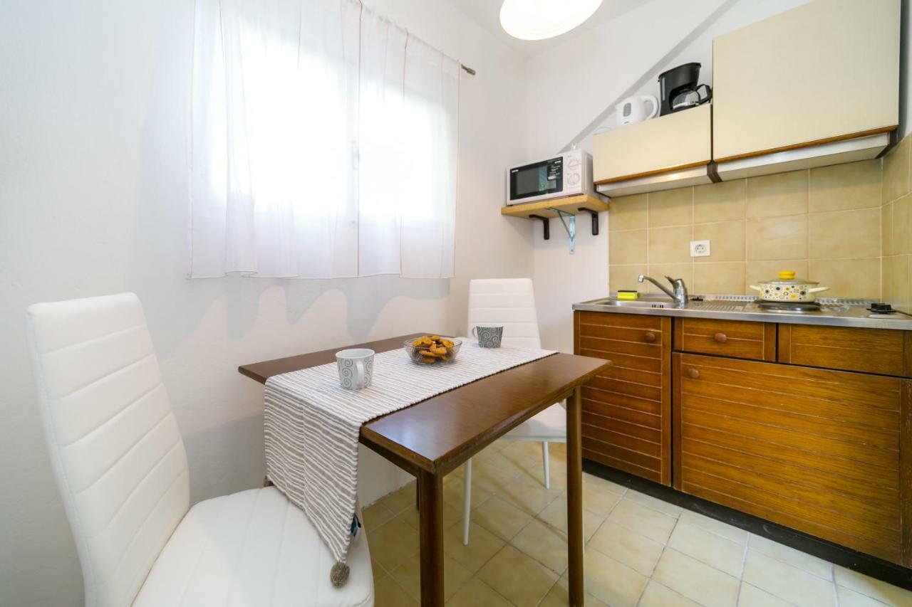 Apartman Jezevac Krk Town Εξωτερικό φωτογραφία